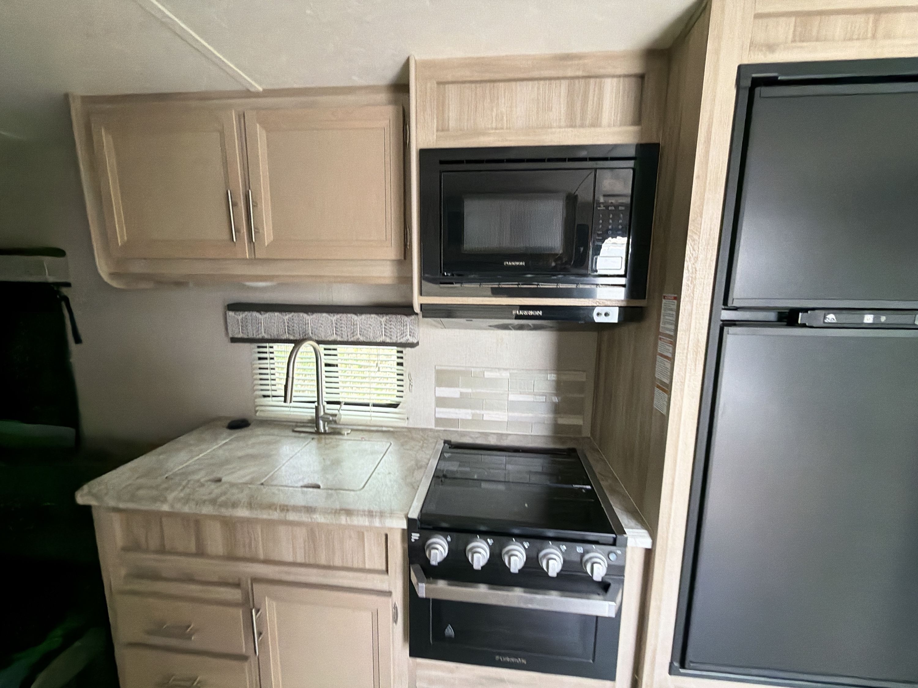 2020 Coachmen CATALINA TRAIL BLAZER 26TH in chelsea MI