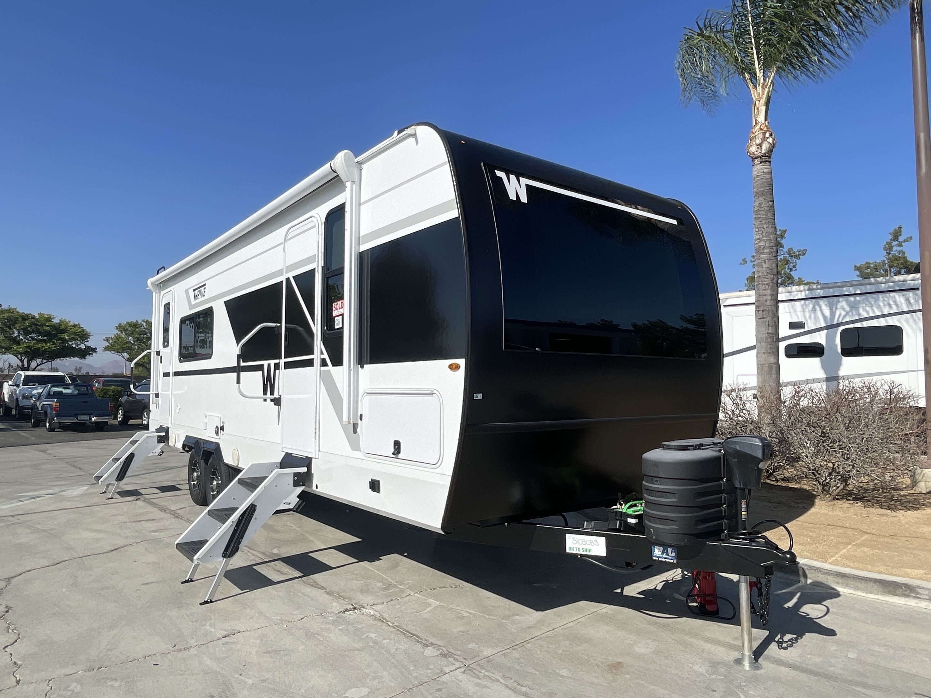 2026 Winnebago THRIVE 24RKS in menifee CA