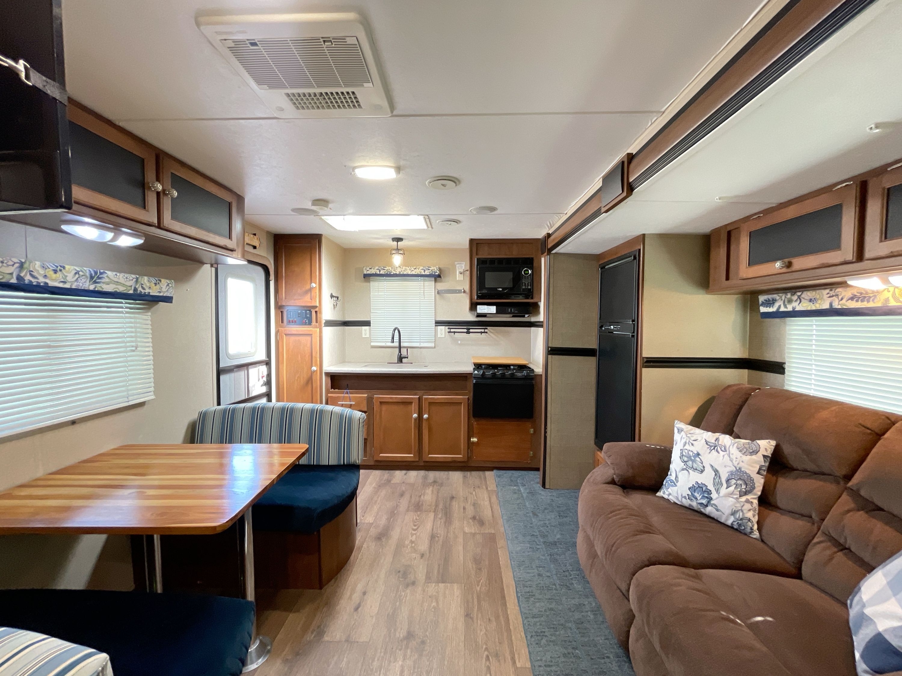 2014 Dutchmen ASPEN TRAIL 2390RKS in kaysville UT