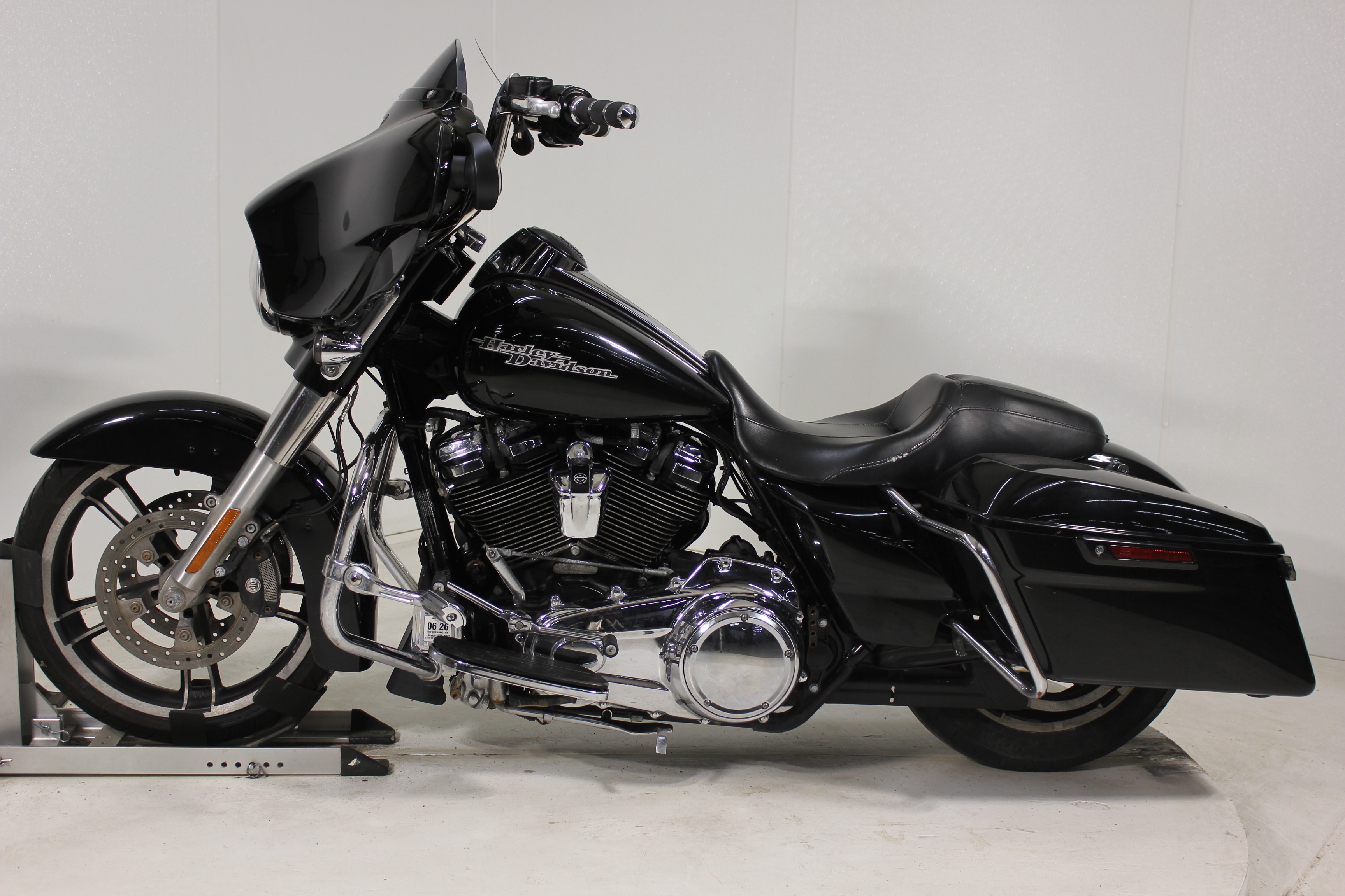 2017 Harley-Davidson Street Glide® Special SPECIAL in Pittsfield, MA
