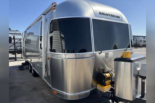 2016 Airstream INTERNATIONAL SERENITY 25FB in tulsa OK