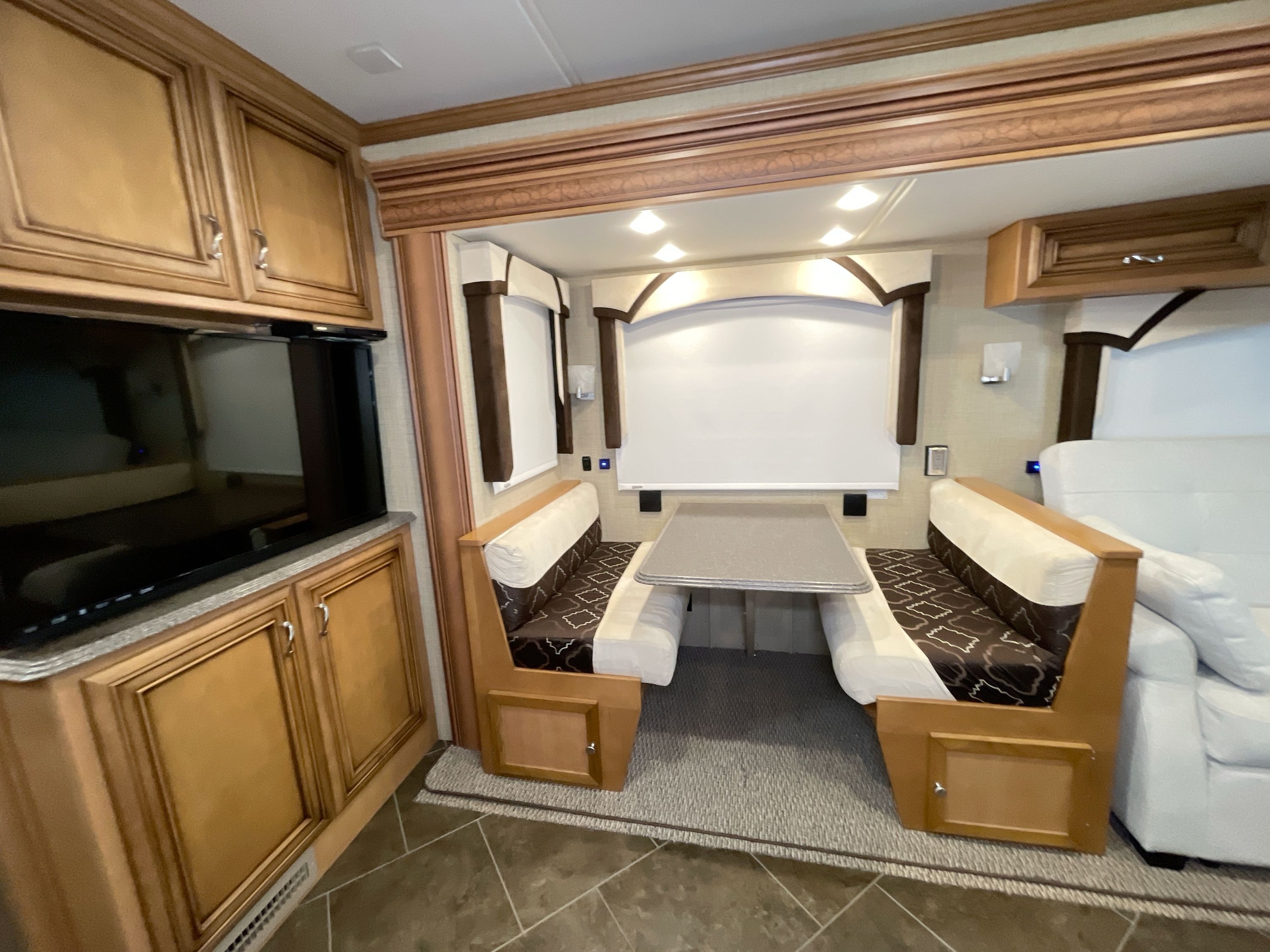 2014 Newmar VENTANA LE 3433 in lincoln NE