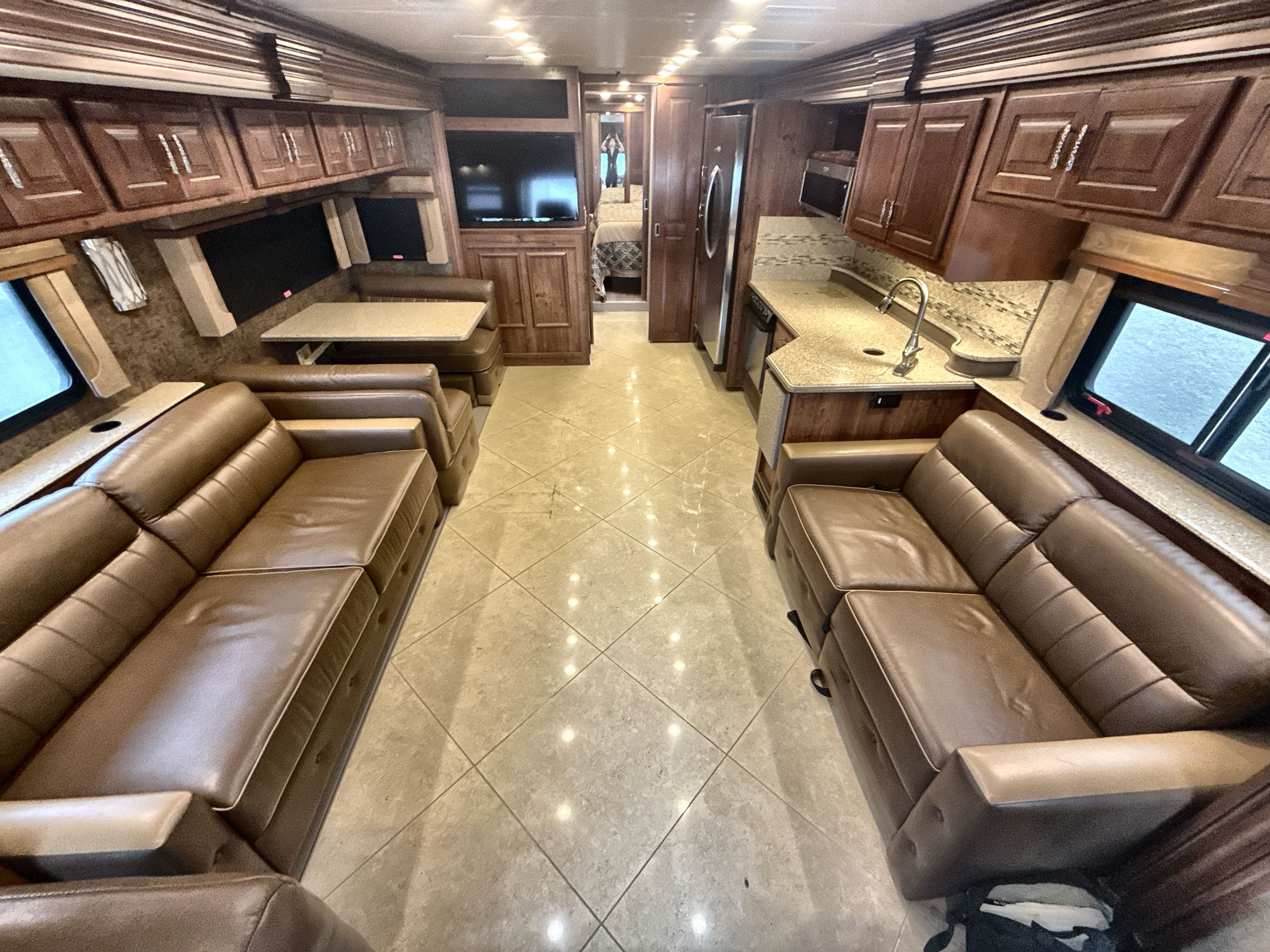 2014 Fleetwood DISCOVERY 36J in forest lake MN