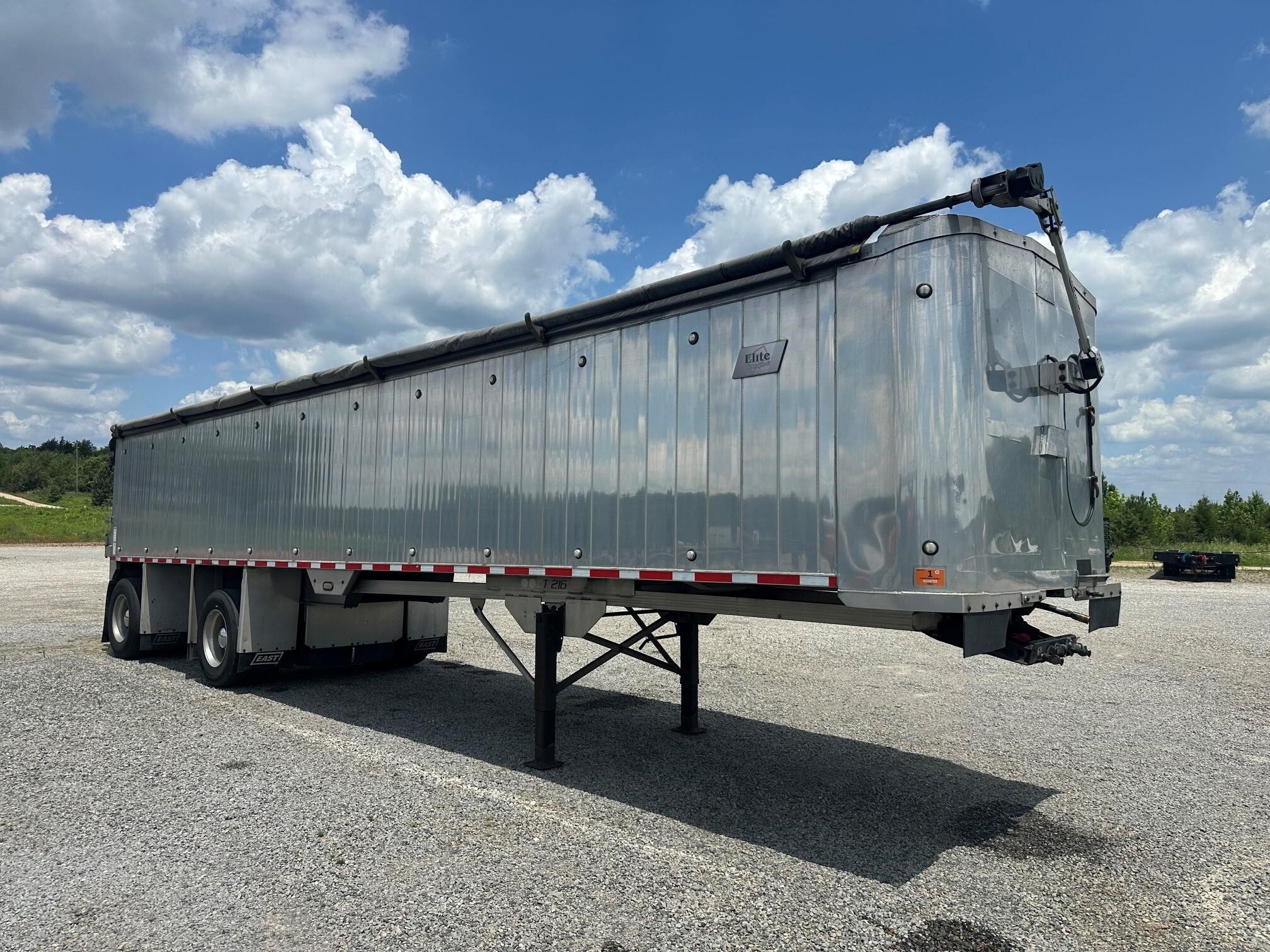 2017 EAST GENESIS in Chatham, VA