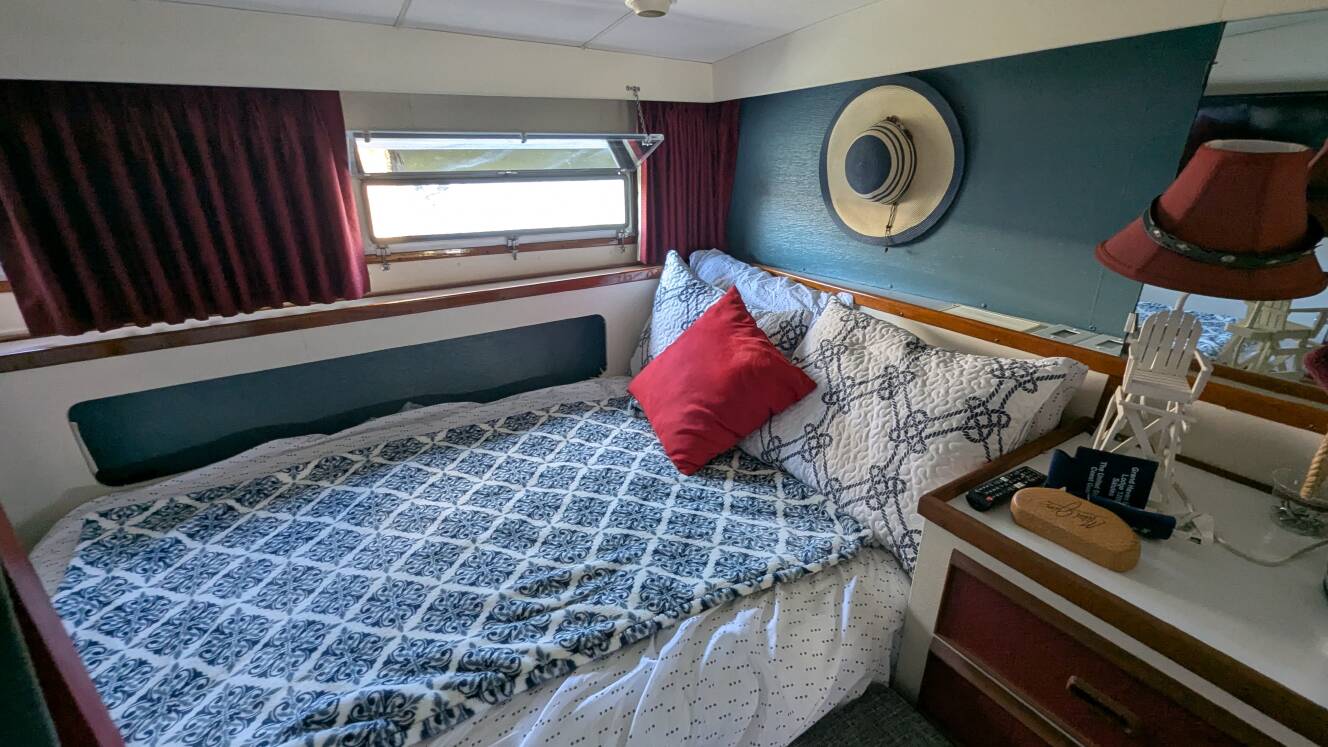 A photo of this 1975 Bertram 42 Motoryacht