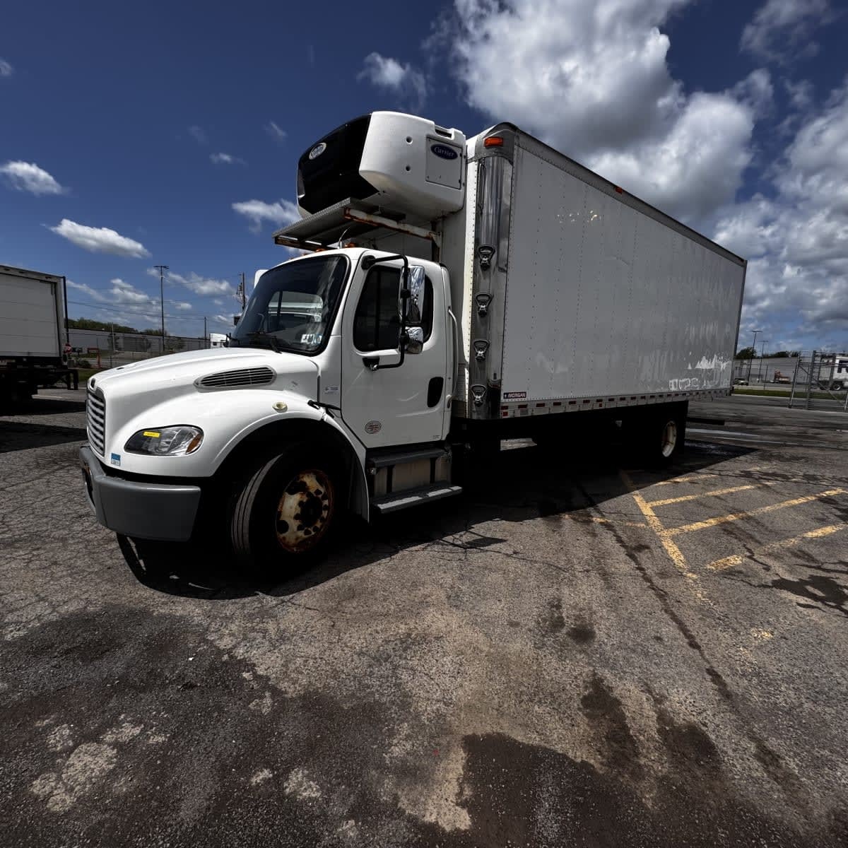2019 FREIGHTLINER BUSINESS CLASS M2 106 in Hampton, VA