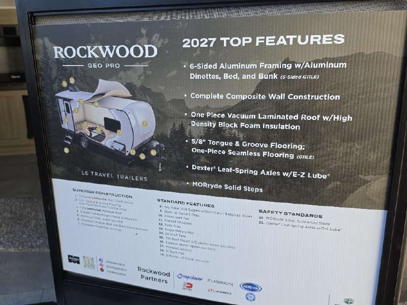 2027 FOREST RIVER 13DLE