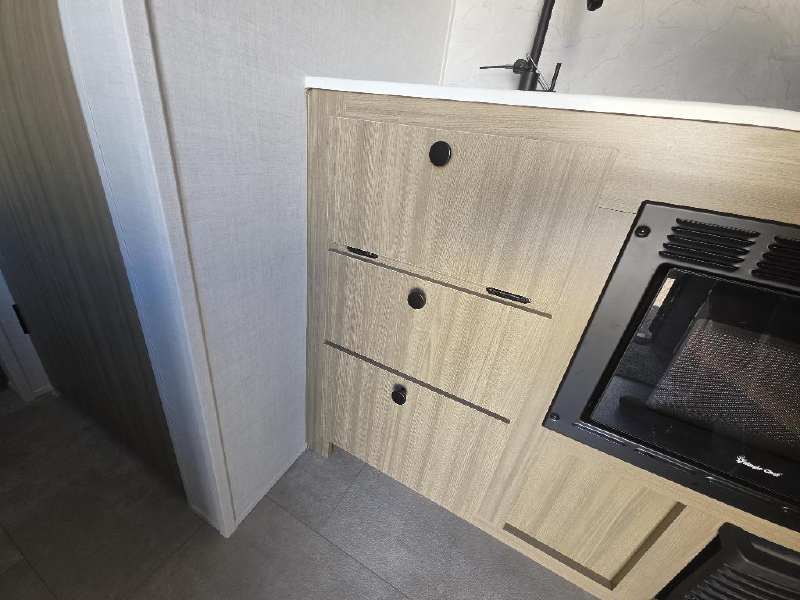 2027 FOREST RIVER 13DLE