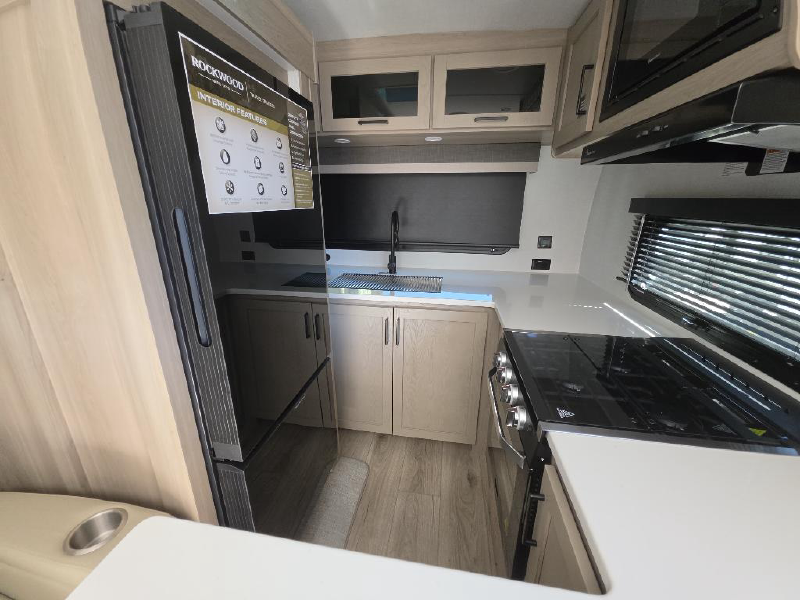 2026 FOREST RIVER ROCKWOOD MINI LITE 2523MBR