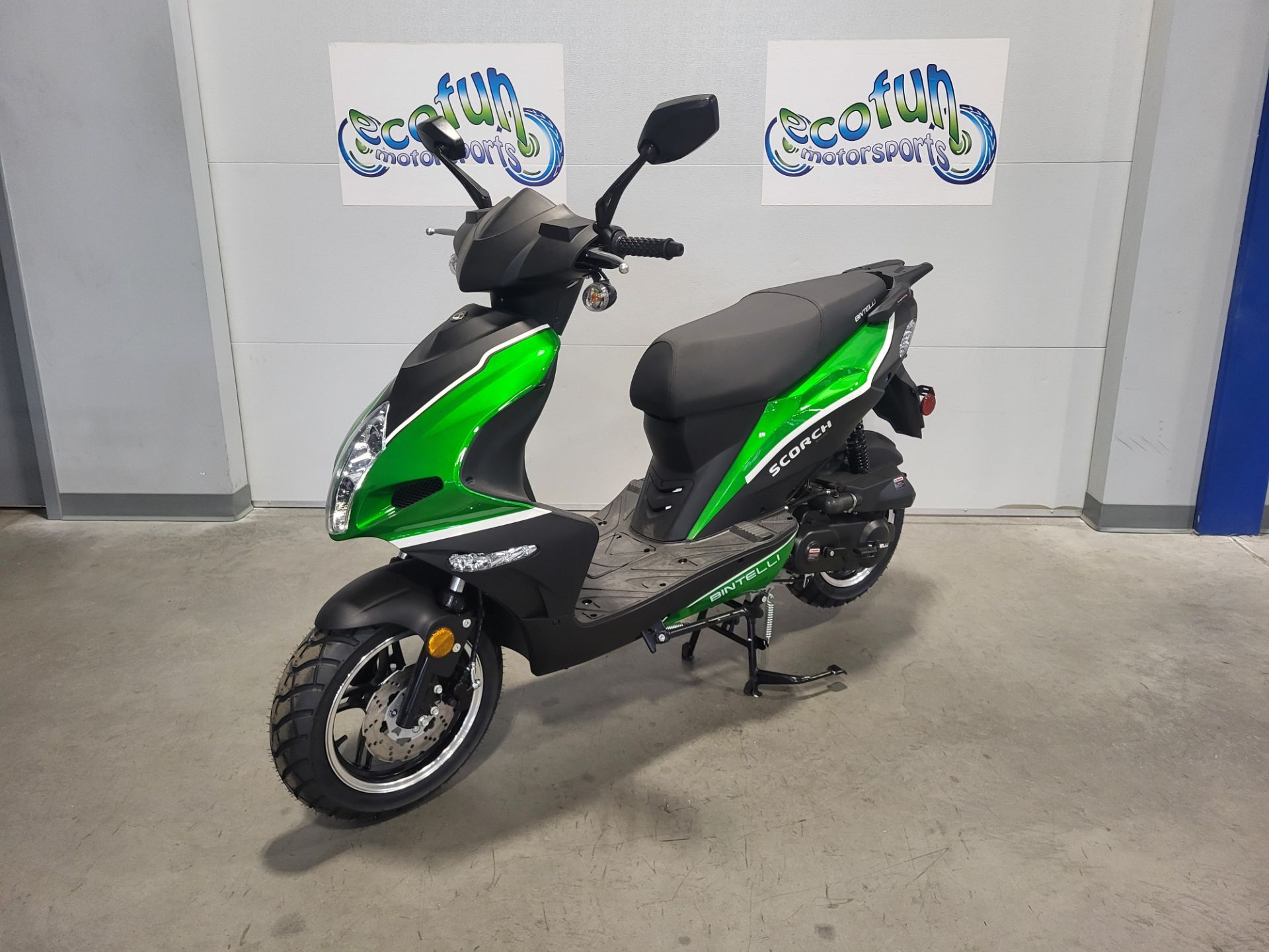 2023 Yngf Scorch 49cc Scooter in Forest Lake, MN