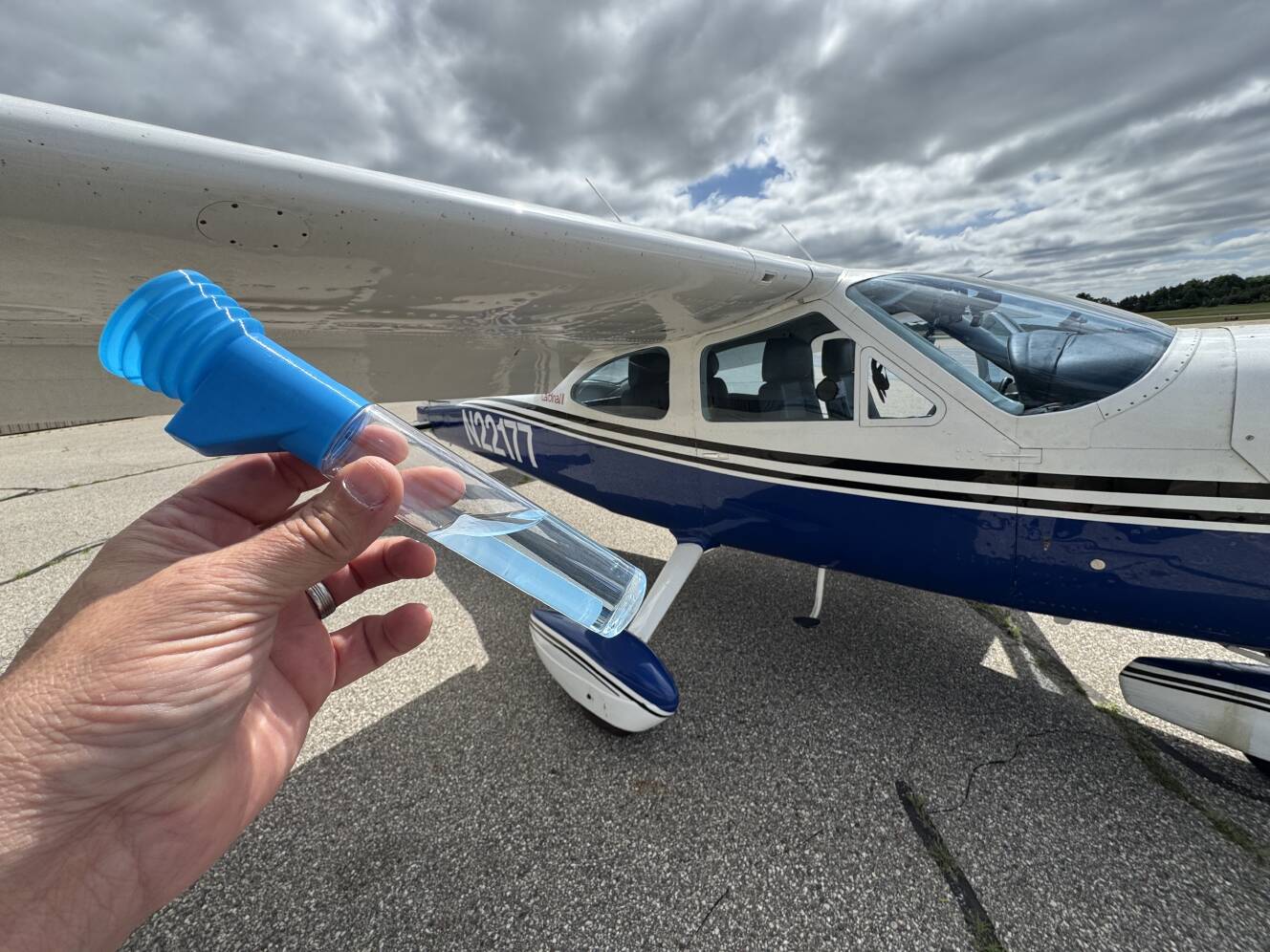 A photo of this 1976 Cessna 177