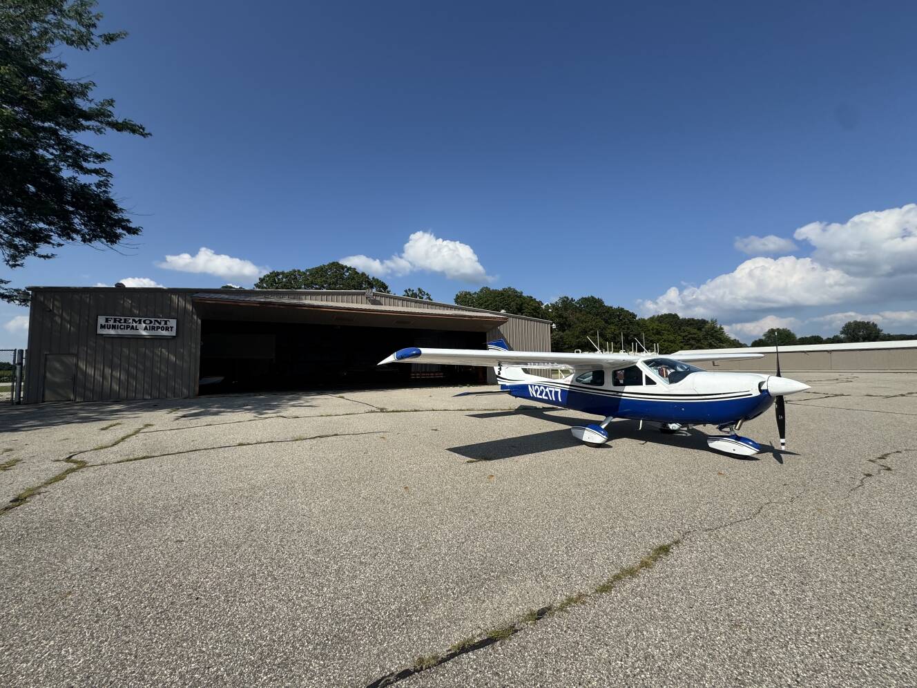 A photo of this 1976 Cessna 177