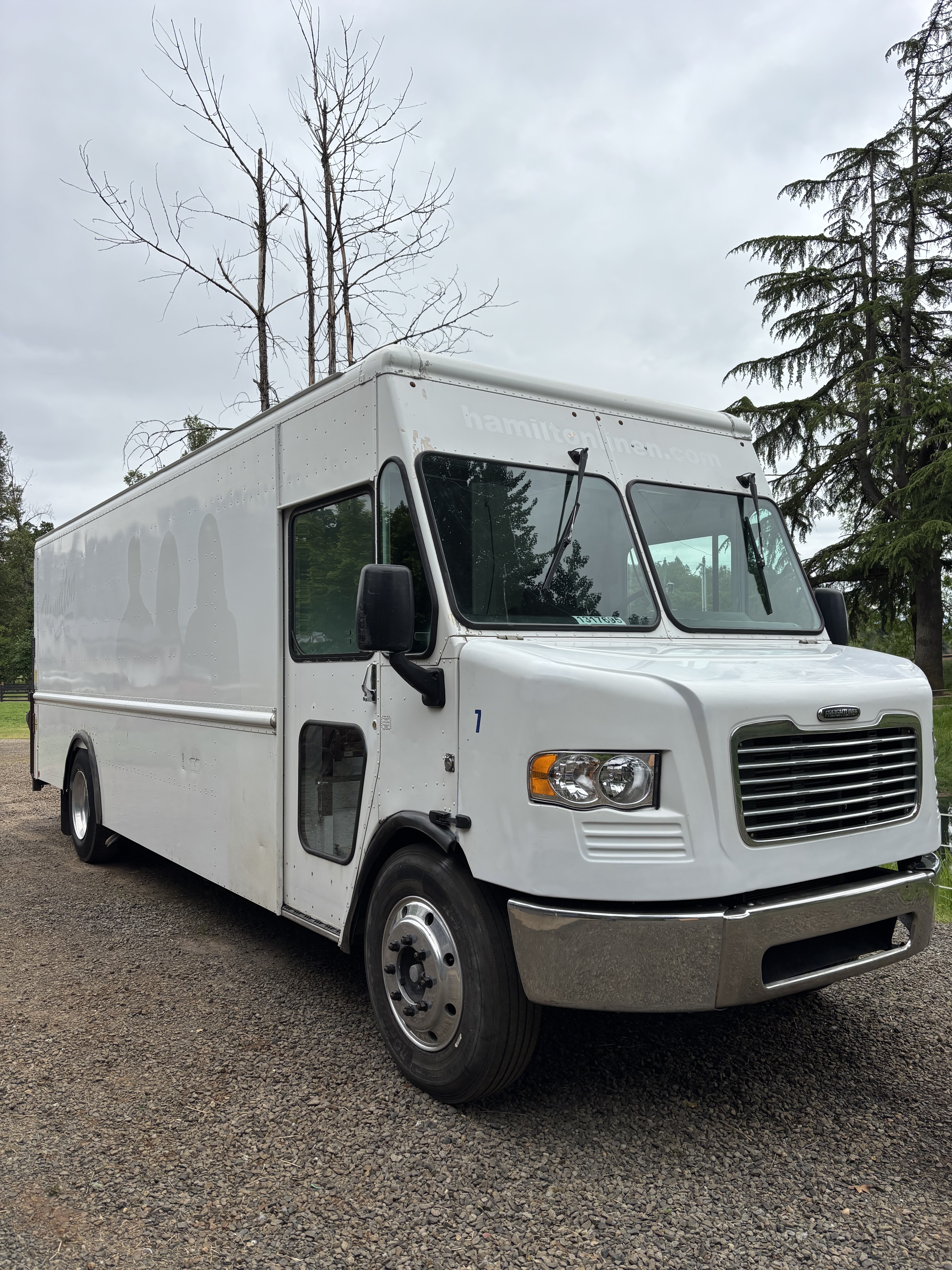 2009 FREIGHTLINER MT55 in Turner, OR