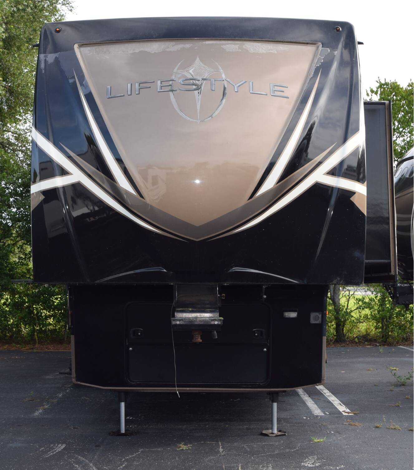 A photo of this 2015 Evergreen LIFESTYLE LS36FW