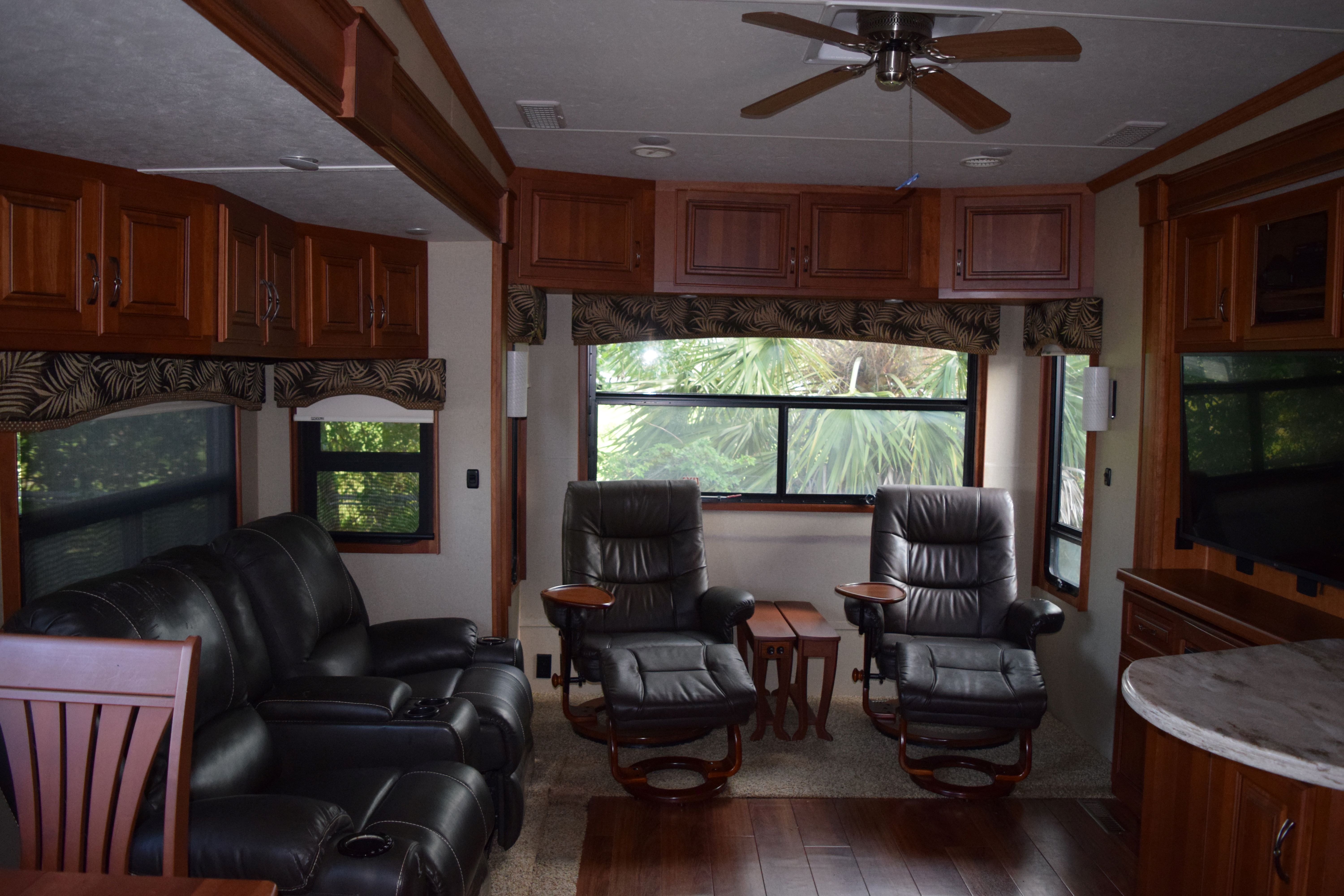 View more photos of this listing