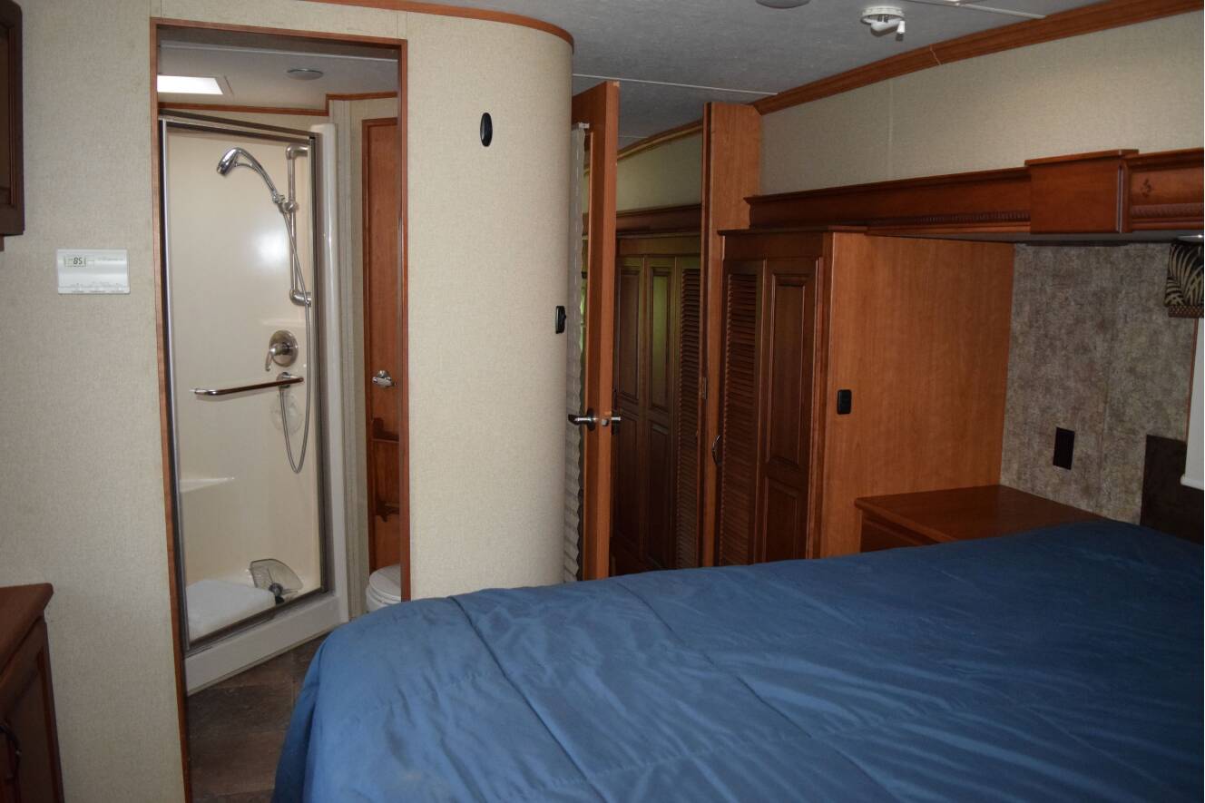 A photo of this 2015 Evergreen LIFESTYLE LS36FW