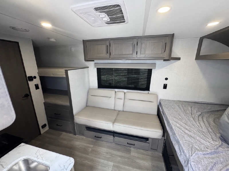 2025 GRAND DESIGN TRANSCEND ONE 151BH