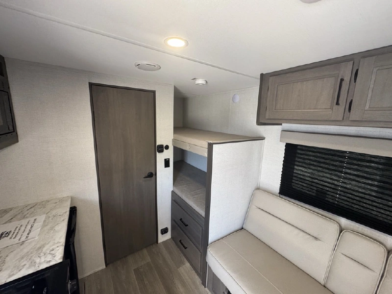 2025 GRAND DESIGN TRANSCEND ONE 151BH