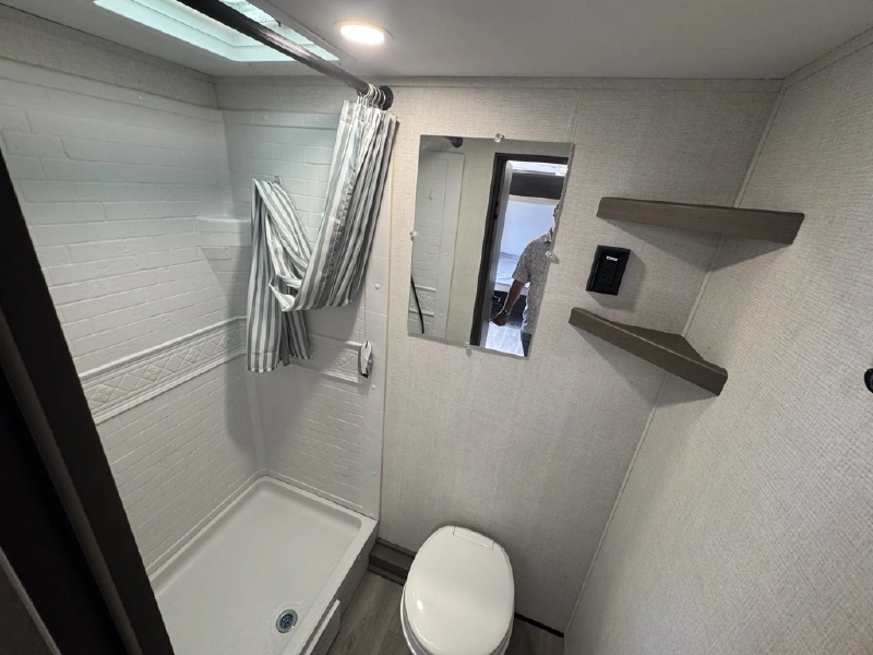 2025 GRAND DESIGN TRANSCEND ONE 151BH