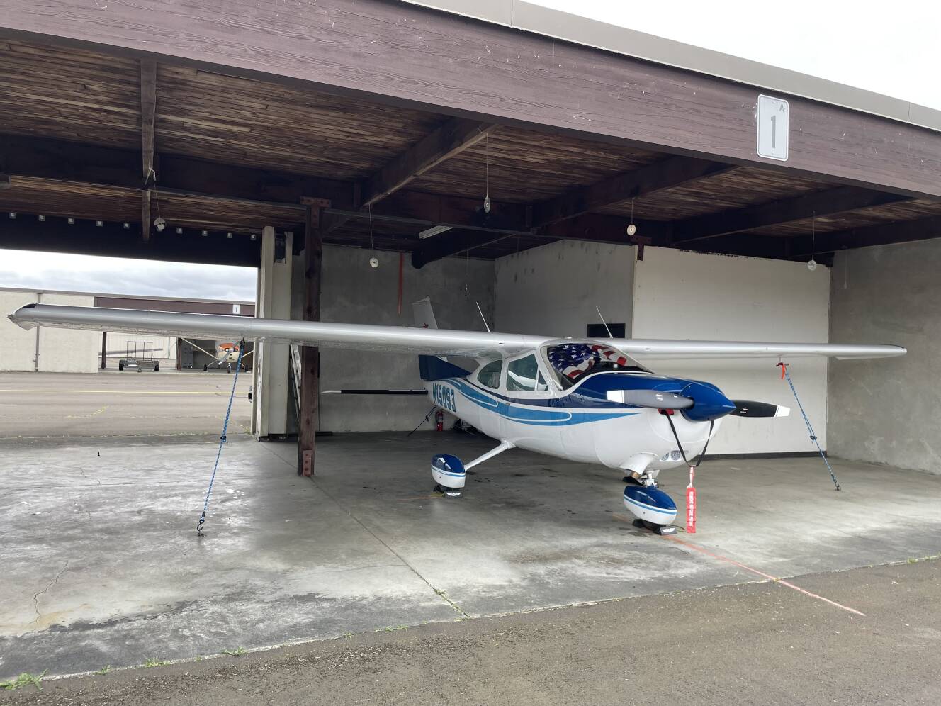 A photo of this 1976 Cessna 177