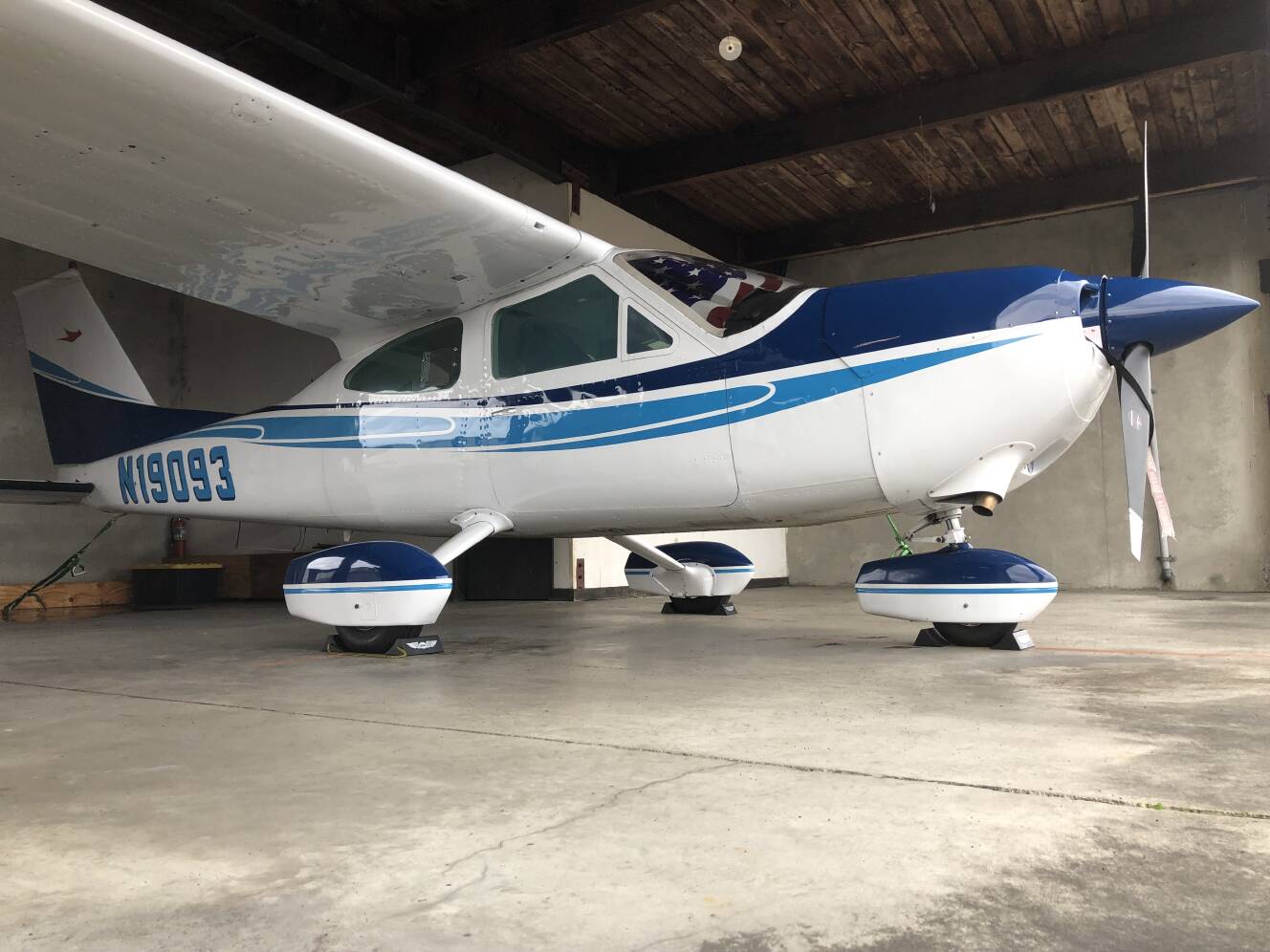 A photo of this 1976 Cessna 177
