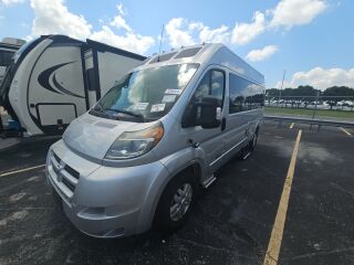 2016 ROADTREK ZION SRT