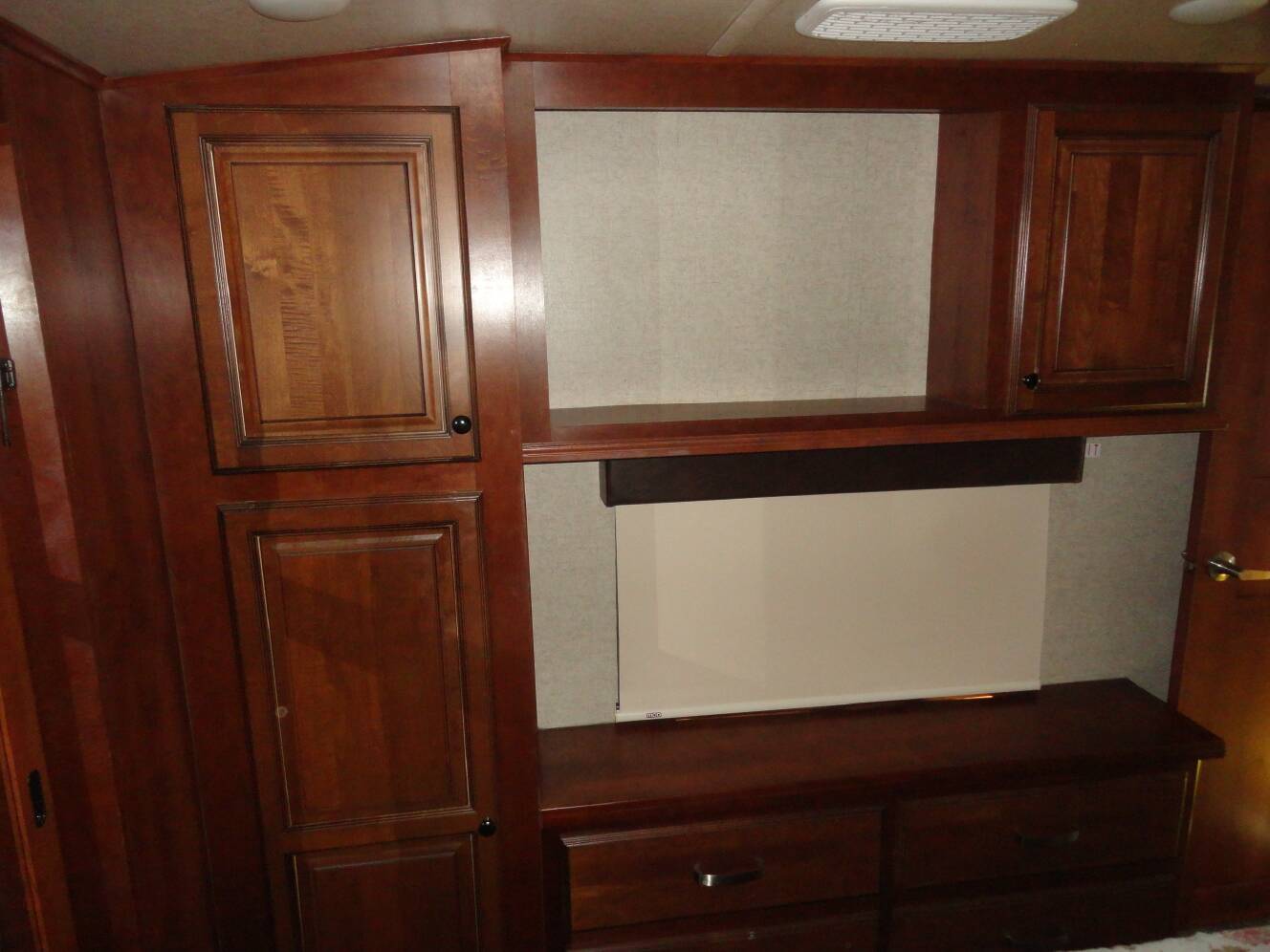 A photo of this 2018 Heartland Bighorn 3160EL