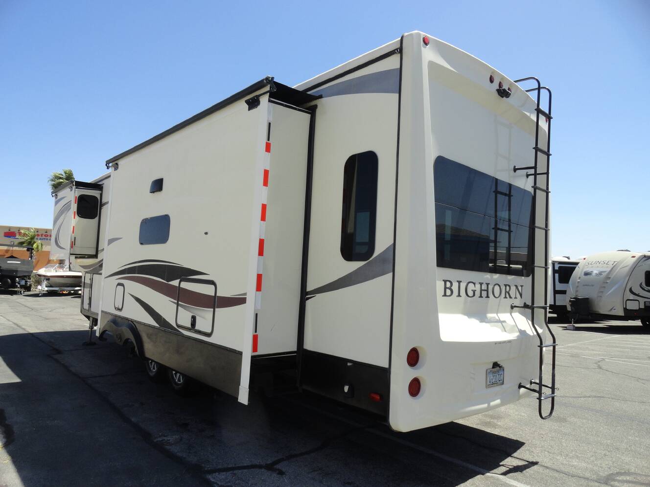 A photo of this 2018 Heartland Bighorn 3160EL