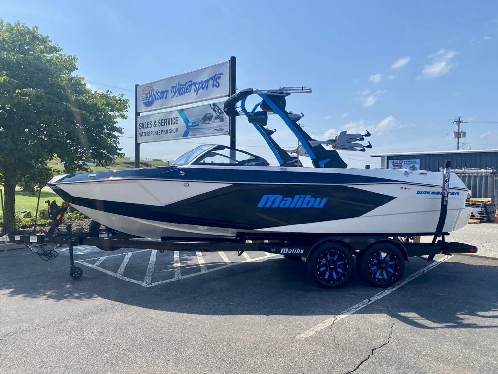 2025 Malibu Boats 23 LSV in edmond OK
