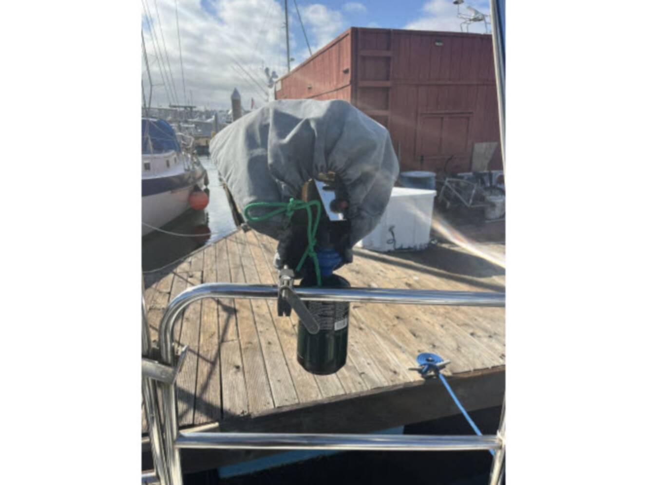 A photo of this 1985 Islander Peterson 40