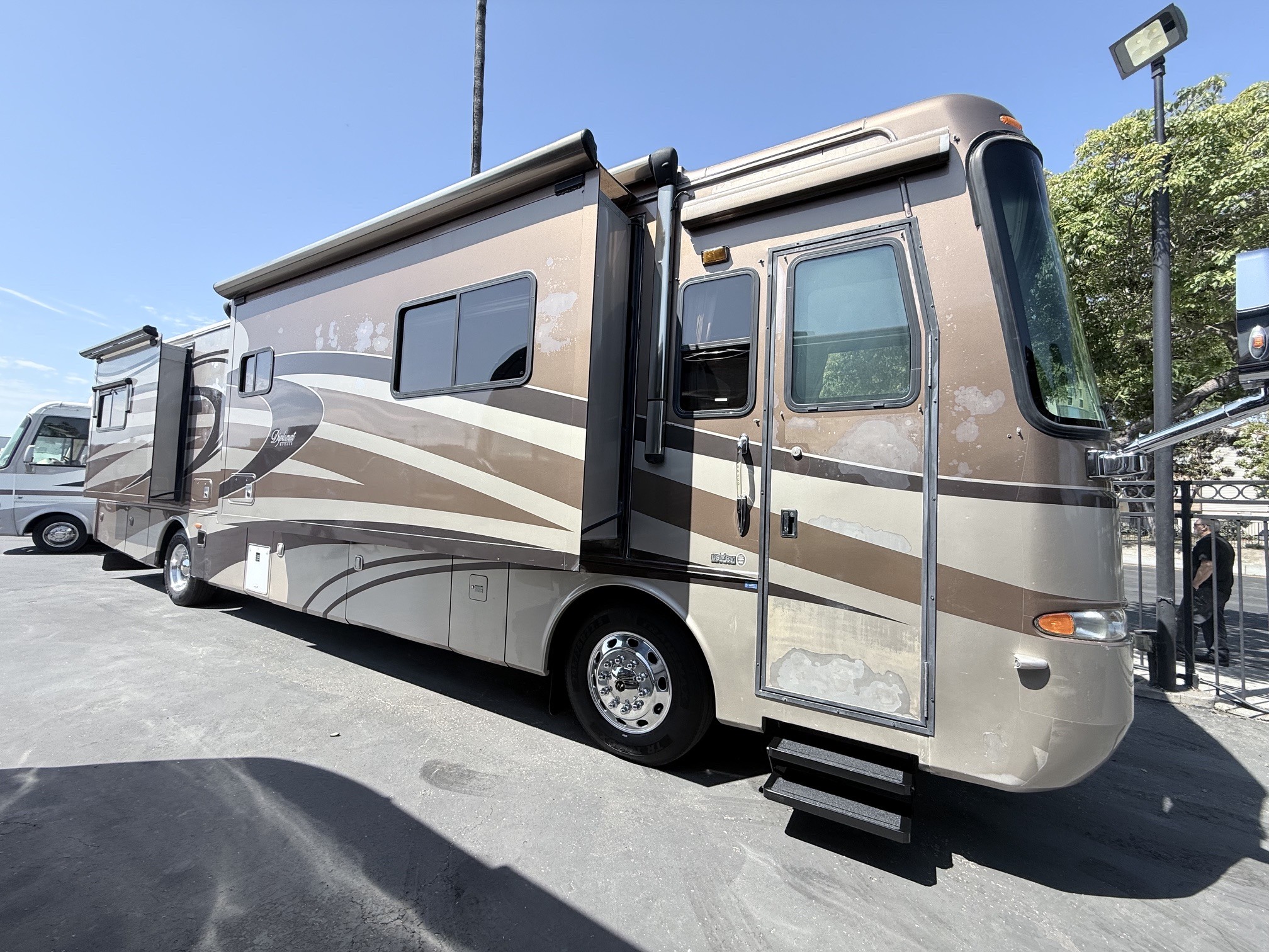 2007 Monaco Diplomat 40PRQ Class A Diesel Motorhome - Diesel Pusher RV