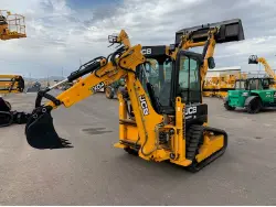 2025 JCB 1CXT