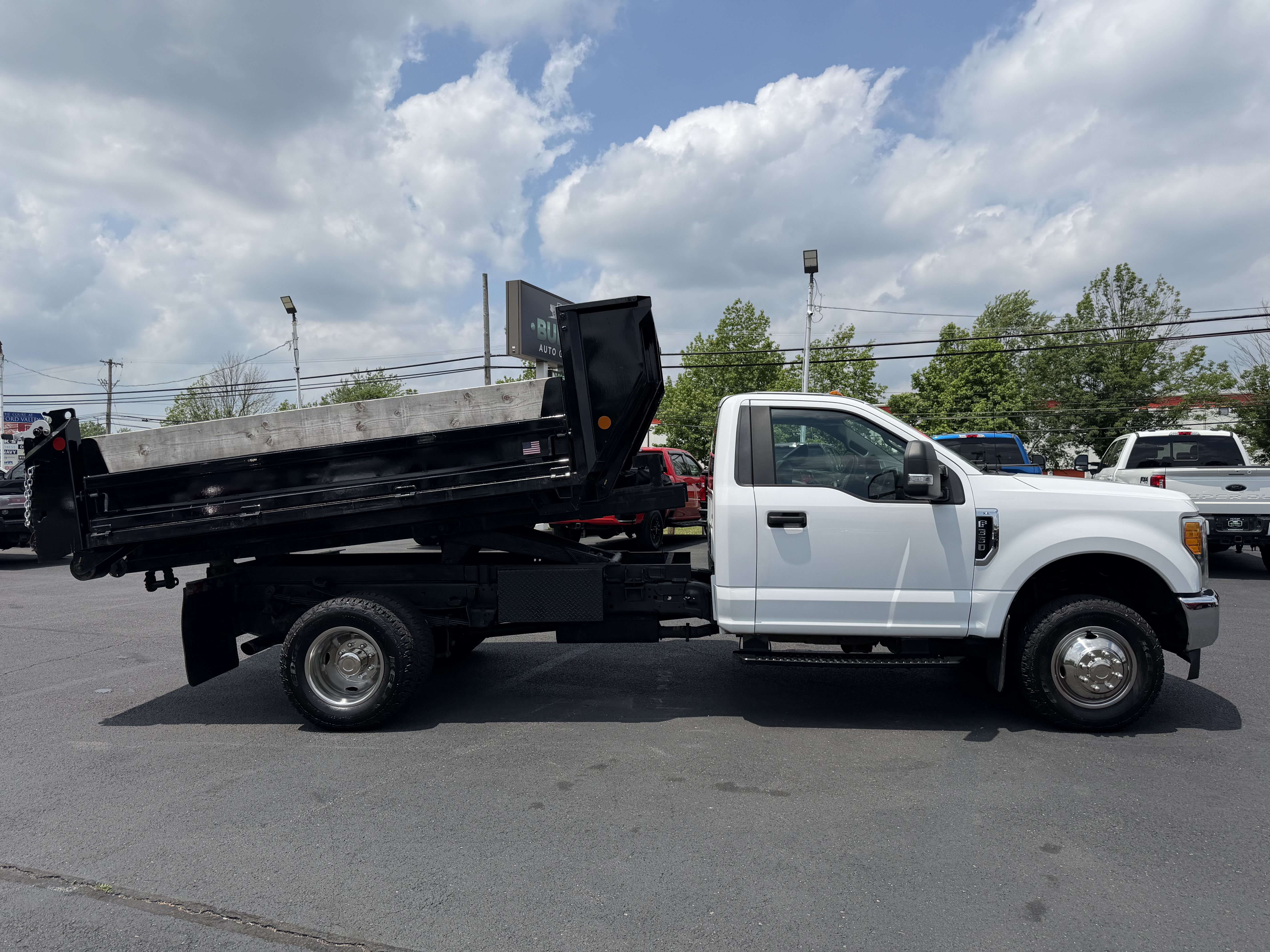 2017 FORD F350 in Fairless Hills, PA