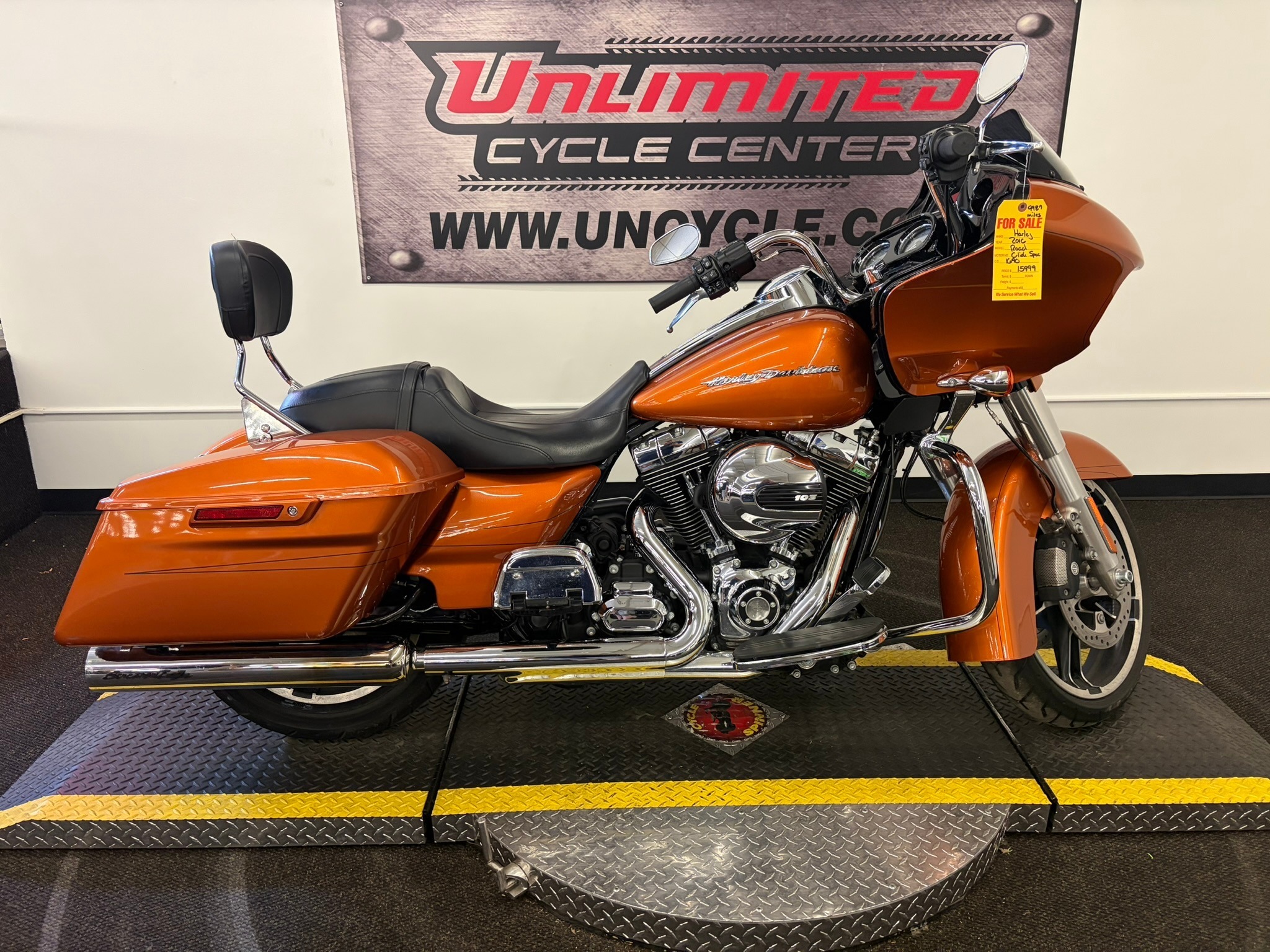 2016 Harley-Davidson Road Glide® in Tyrone, PA