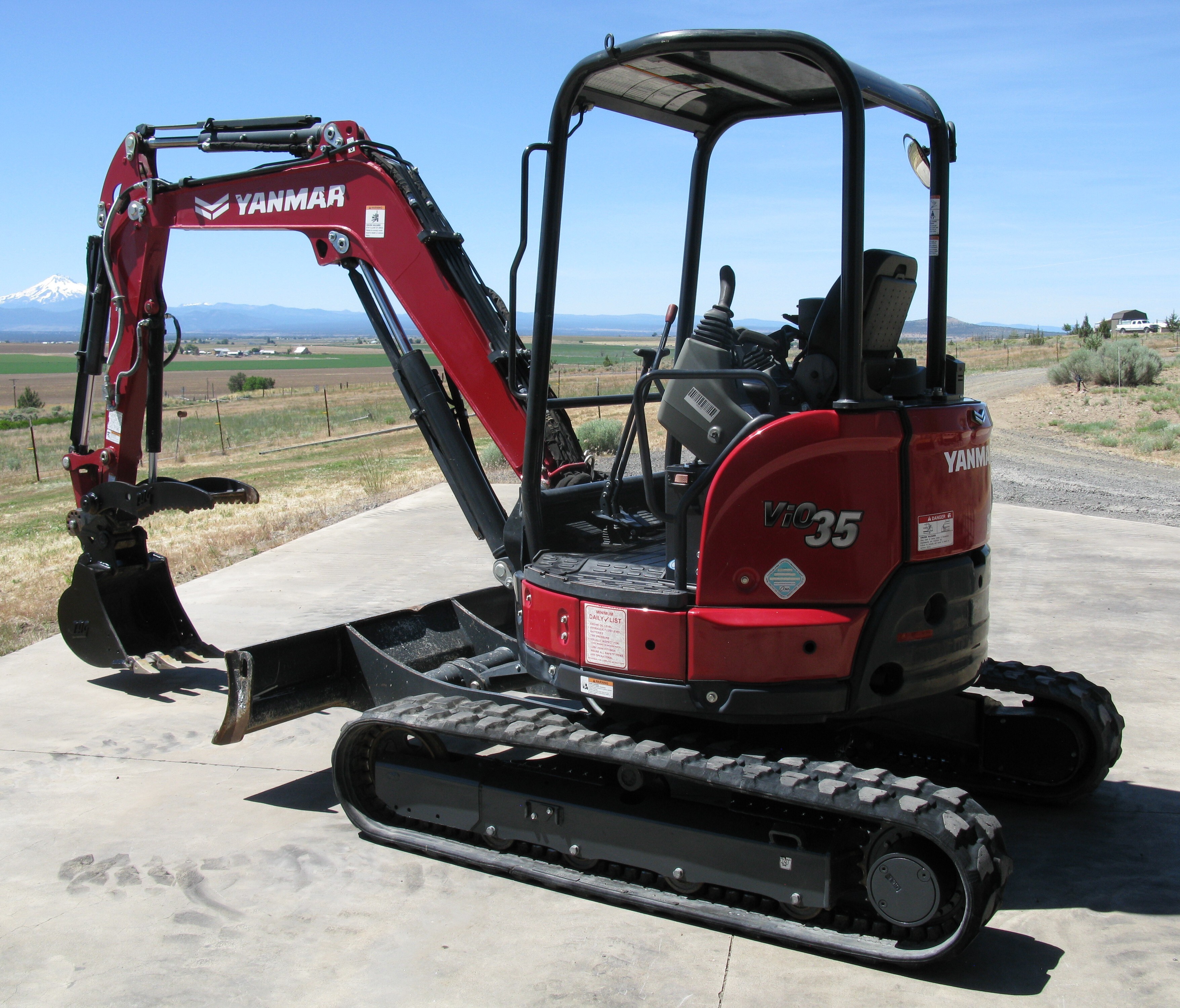 2021 YANMAR VIO35-6A in Culver, OR