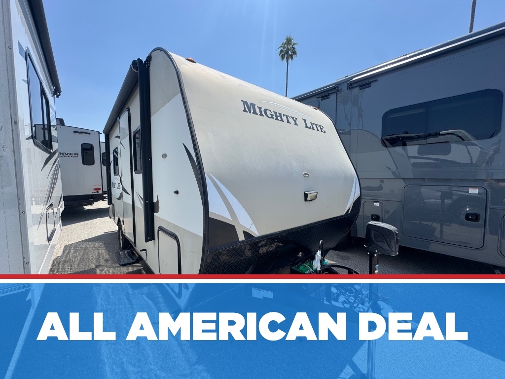 2017 Pacific Coachworks MIGHTY LIGHT 16RB in bakersfield CA