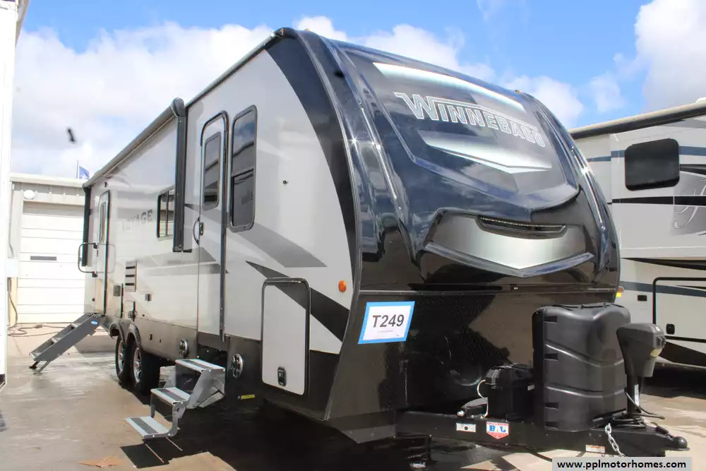 2021 Winnebago Voyage 2831RB RV