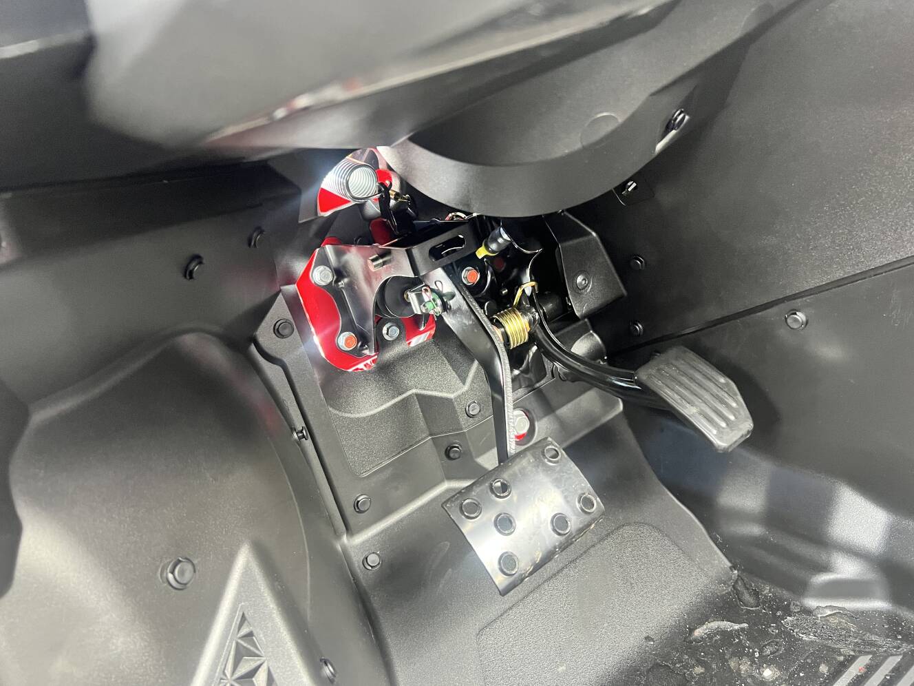 A photo of this 2026 Honda Talon 1000R FOX Live Valve