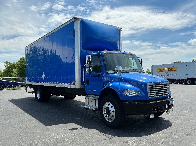 2022 FREIGHTLINER BUSINESS CLASS M2 106 in Lexington, KY