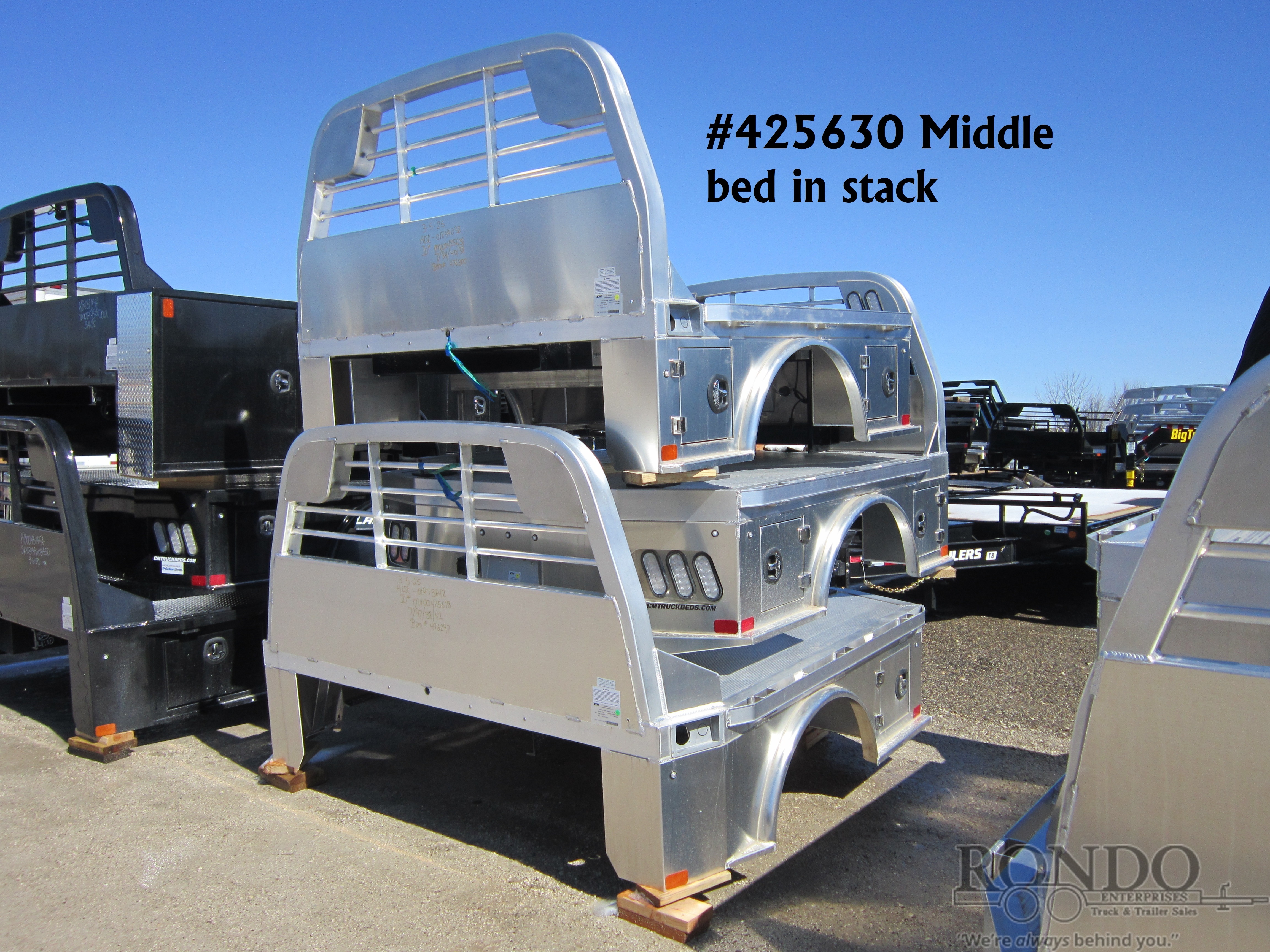 2025 CM ALSK in Sycamore, IL
