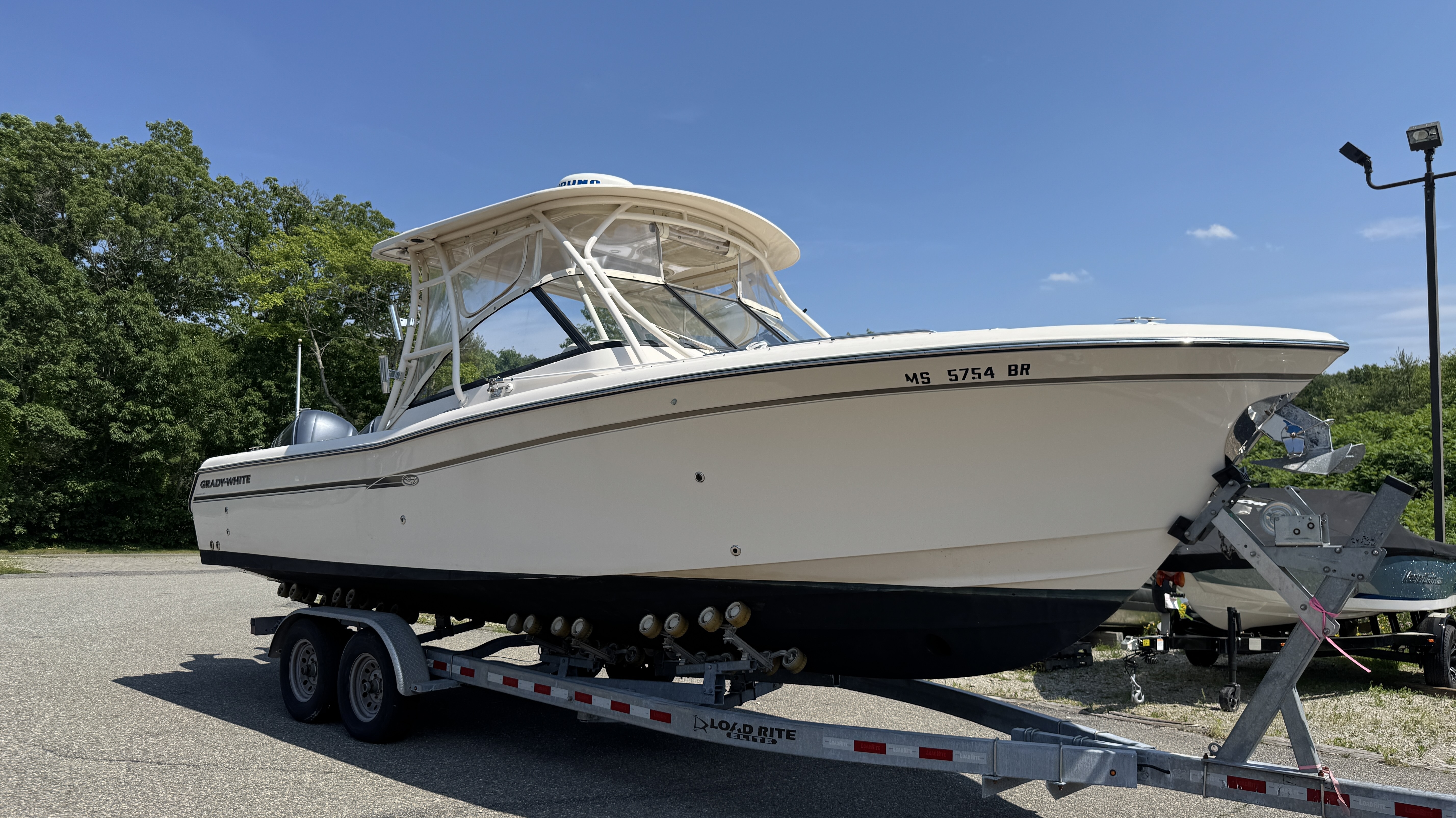2016 Grady-White Freedom 285 375 in middleton MA