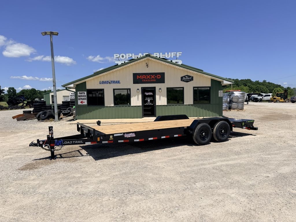 2026 LOAD TRAIL CH8322 83" x 22' 14k Equipment W/ MAX Ramps in Poplar Bluff, MO