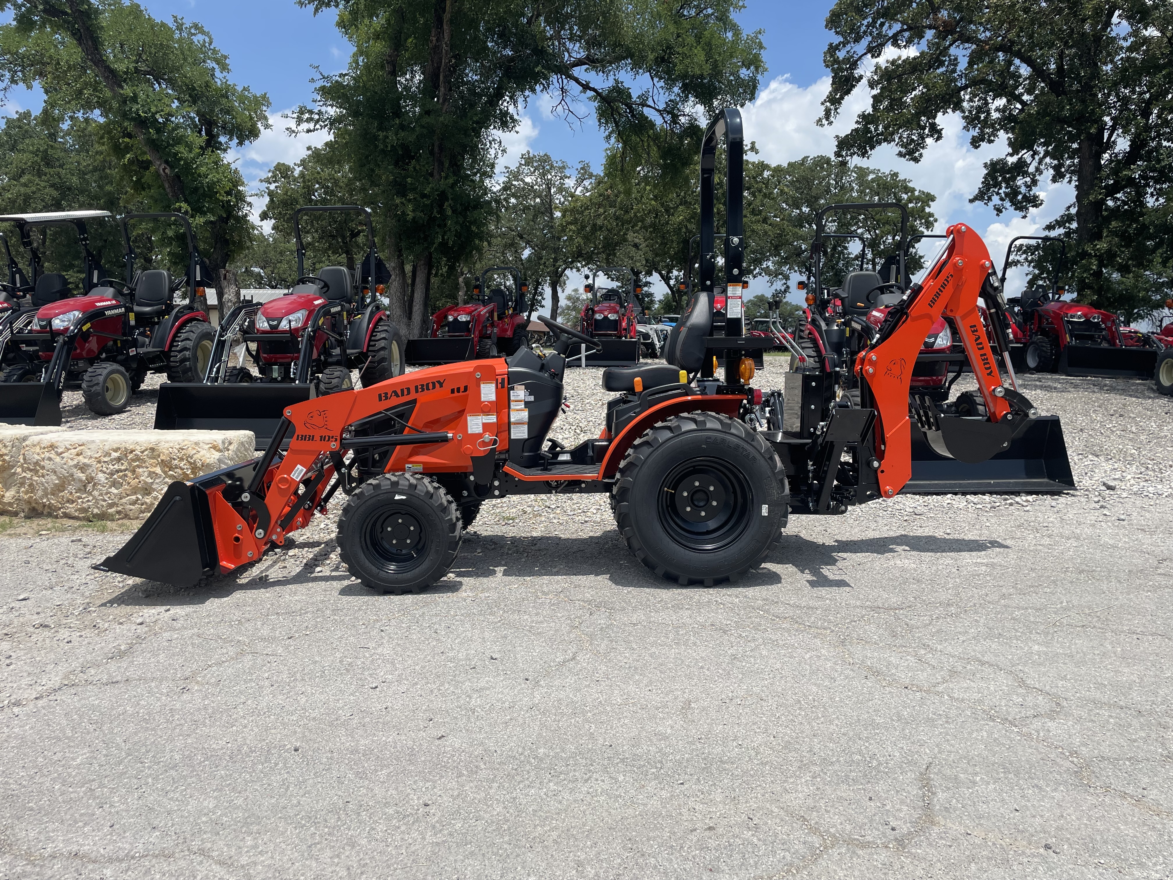 2026 BAD BOY TRACTOR 1025 HILB in Weatherford, TX