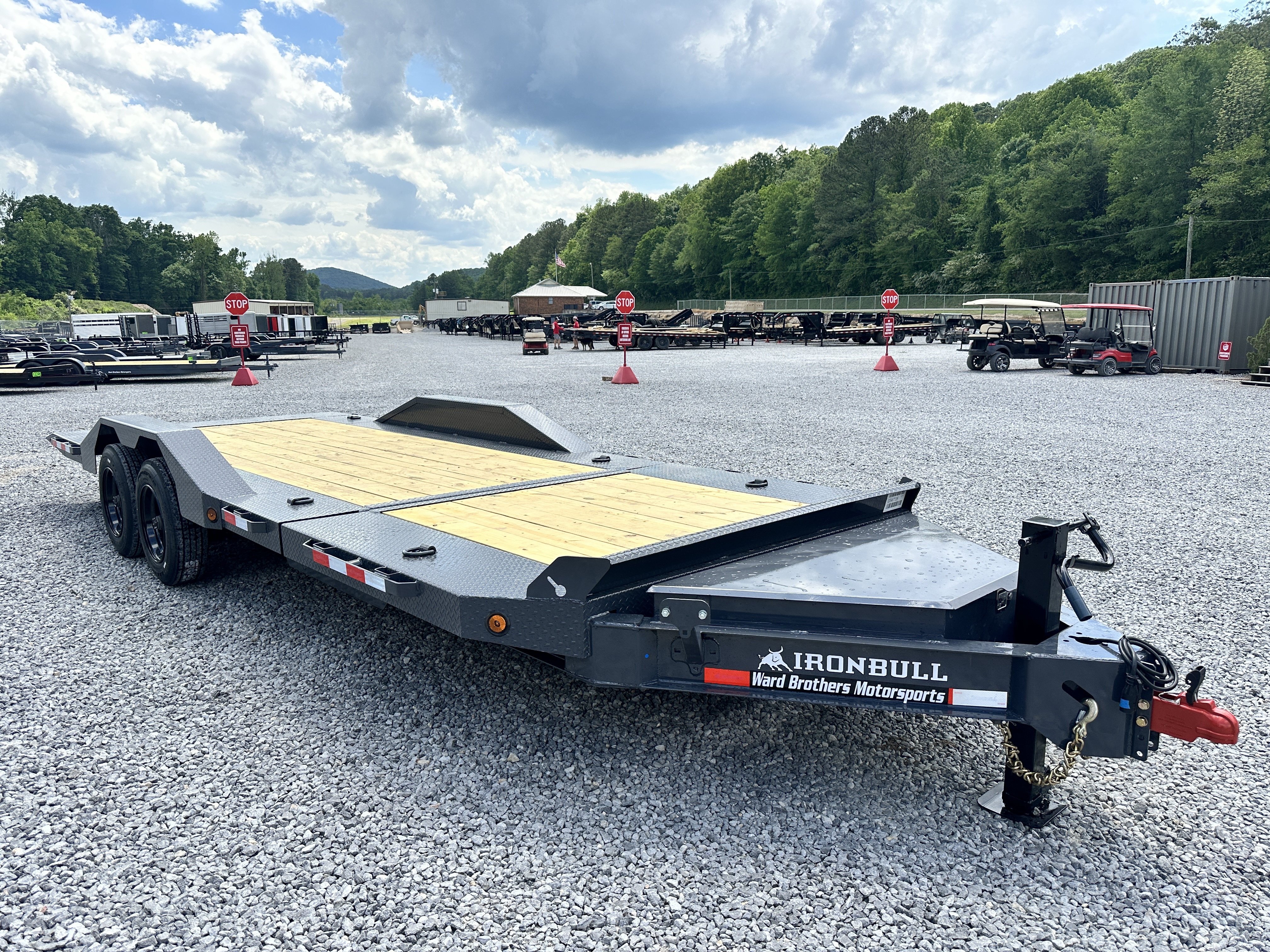 2026 Ironbull TWB 22ft 16K Gravity Tilt Equipment in Leeds, AL