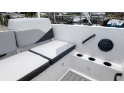 2027 Starcraft J7 JET Standard