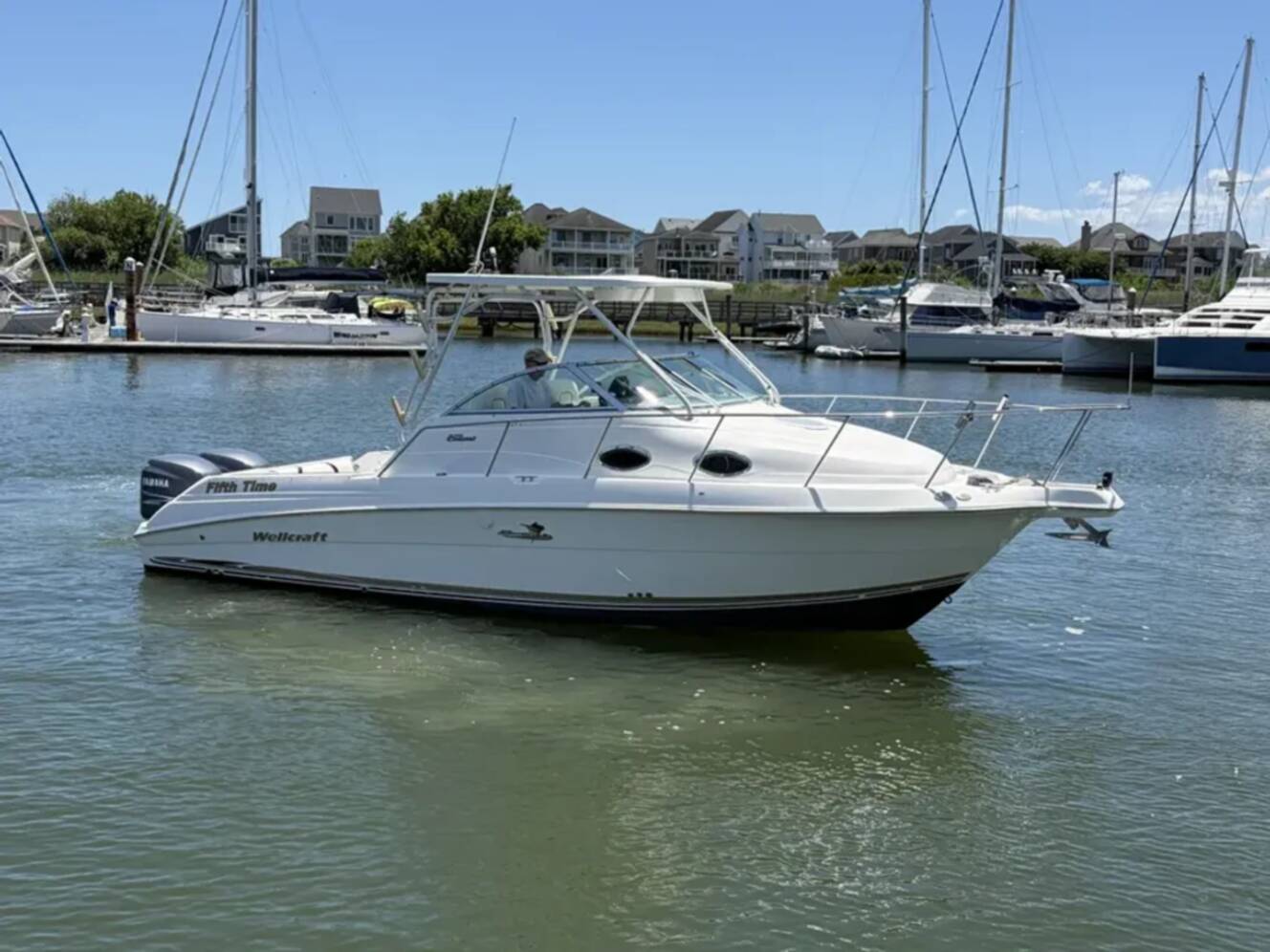A photo of this 2003 Wellcraft 270 Coastal