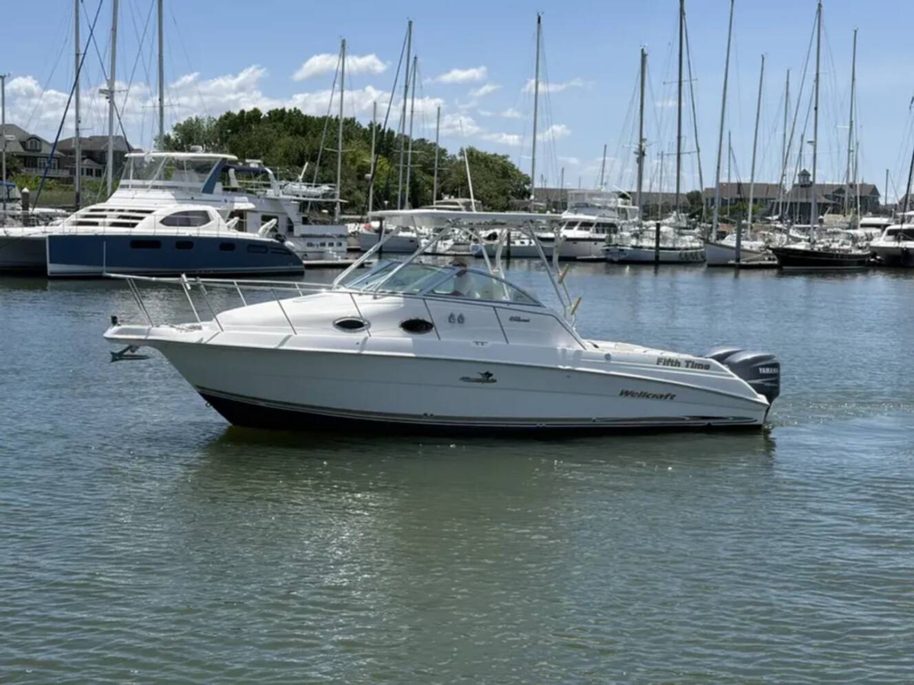 A photo of this 2003 Wellcraft 270 Coastal