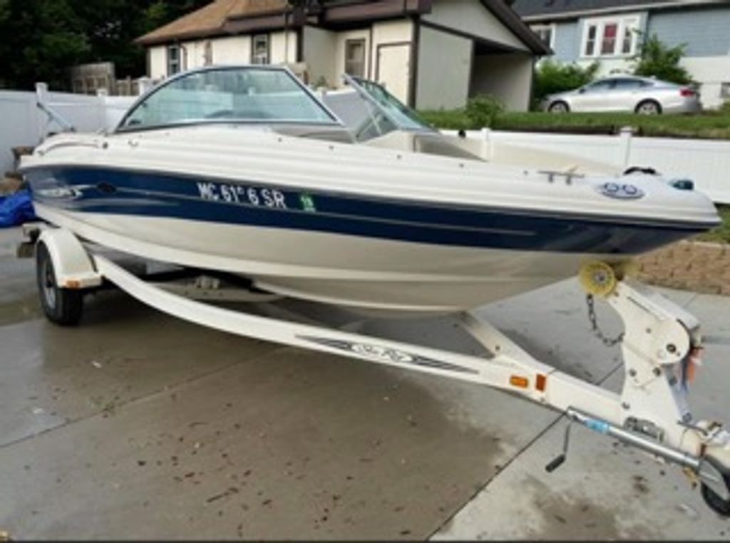 2004 Sea Ray 180 BE Sport 205 in lansing MI