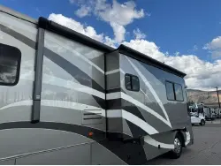 2007 Country Coach Inspire 360