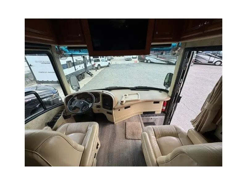 2007 Country Coach Inspire 360